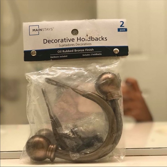 Holdbacks - Picture 2 of 2